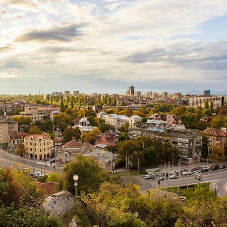 Comfortable 2Br Urban Getaway In City Center Пловдив Екстер'єр фото